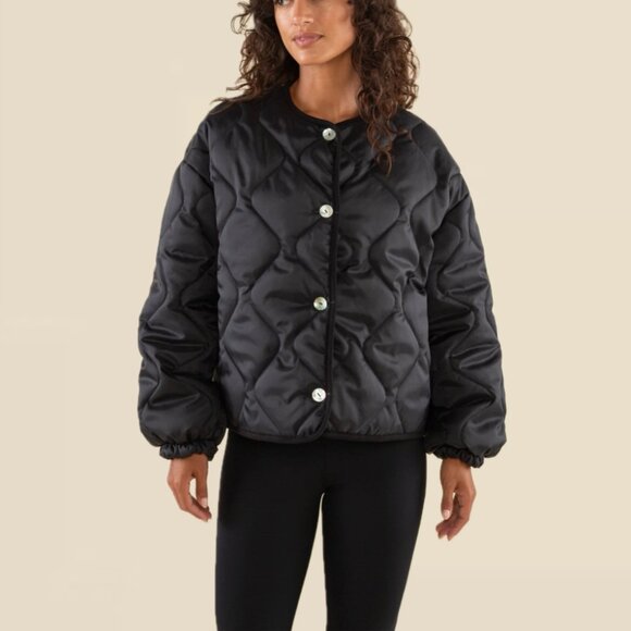 NLT Nubi Boxy Oversized Quilted Bubble Sleeve Jacket (Black) - Picture 2 of 16